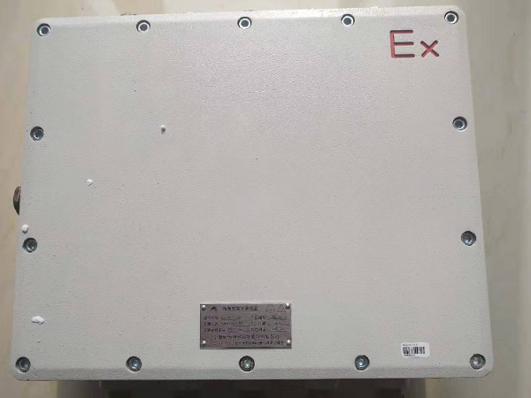 防爆接線(xiàn)盒