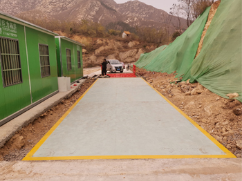 汝州鴻順石料廠3.4x12m-150噸地磅