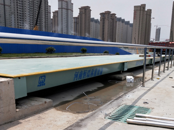 濮陽(yáng)宏超建工：建業(yè)龍城200噸地磅