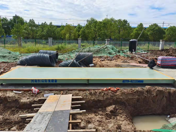 河南鋒越實業(yè)(信陽固始）100噸地磅