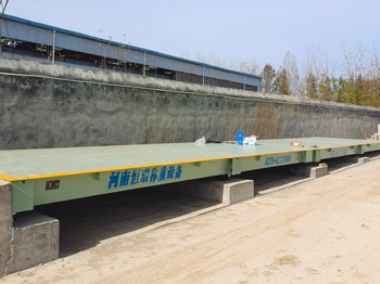 南陽(西峽)豐源環(huán)?？萍?00噸地磅