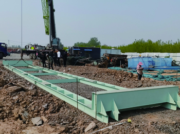 安陽(yáng)市大官莊建材200噸地磅鋼制基礎(chǔ)