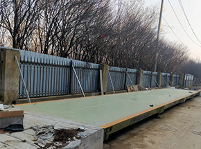 平頂山乙銳新材料科技100噸地磅